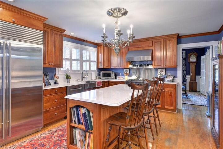 Property Photo: 708 Richmond Rd VA 23185