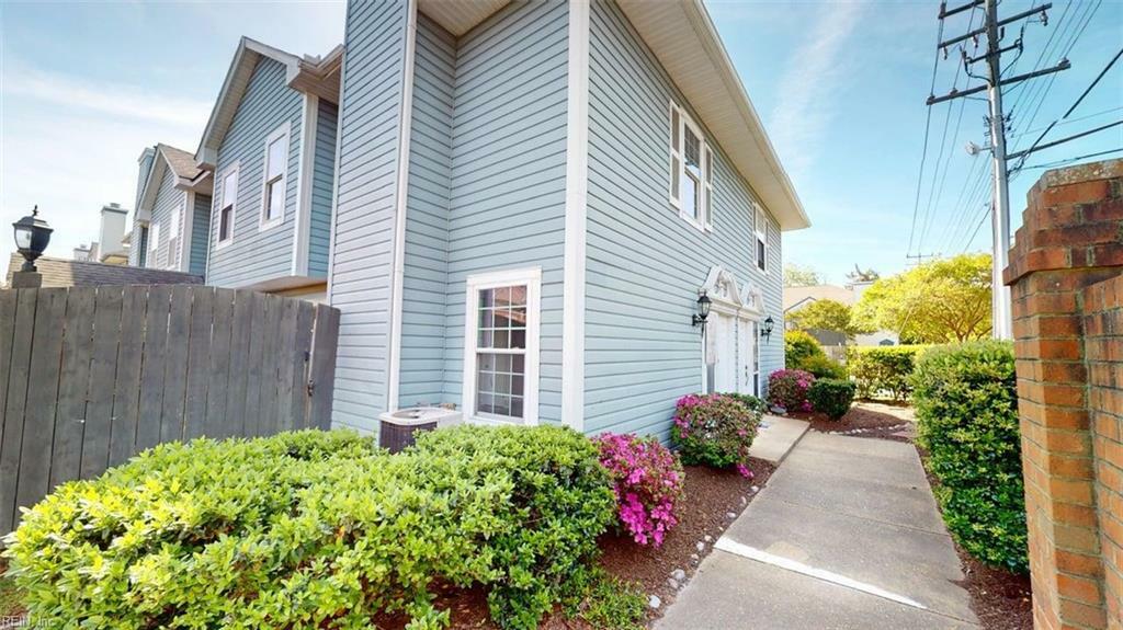 Property Photo: 3469 Marabou Ln VA 23451