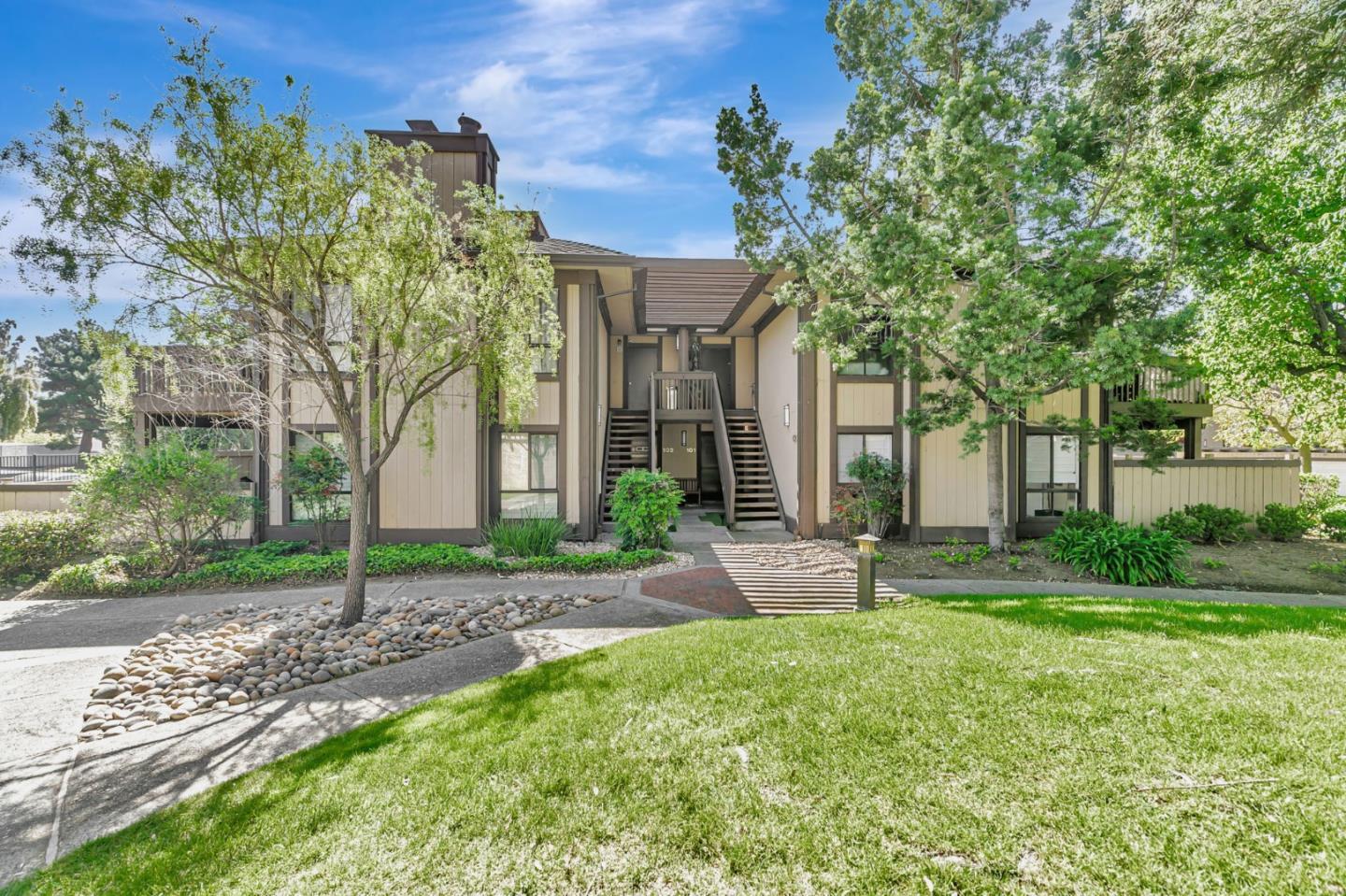 Property Photo: 39139 Argonaut Way 101 CA 94538