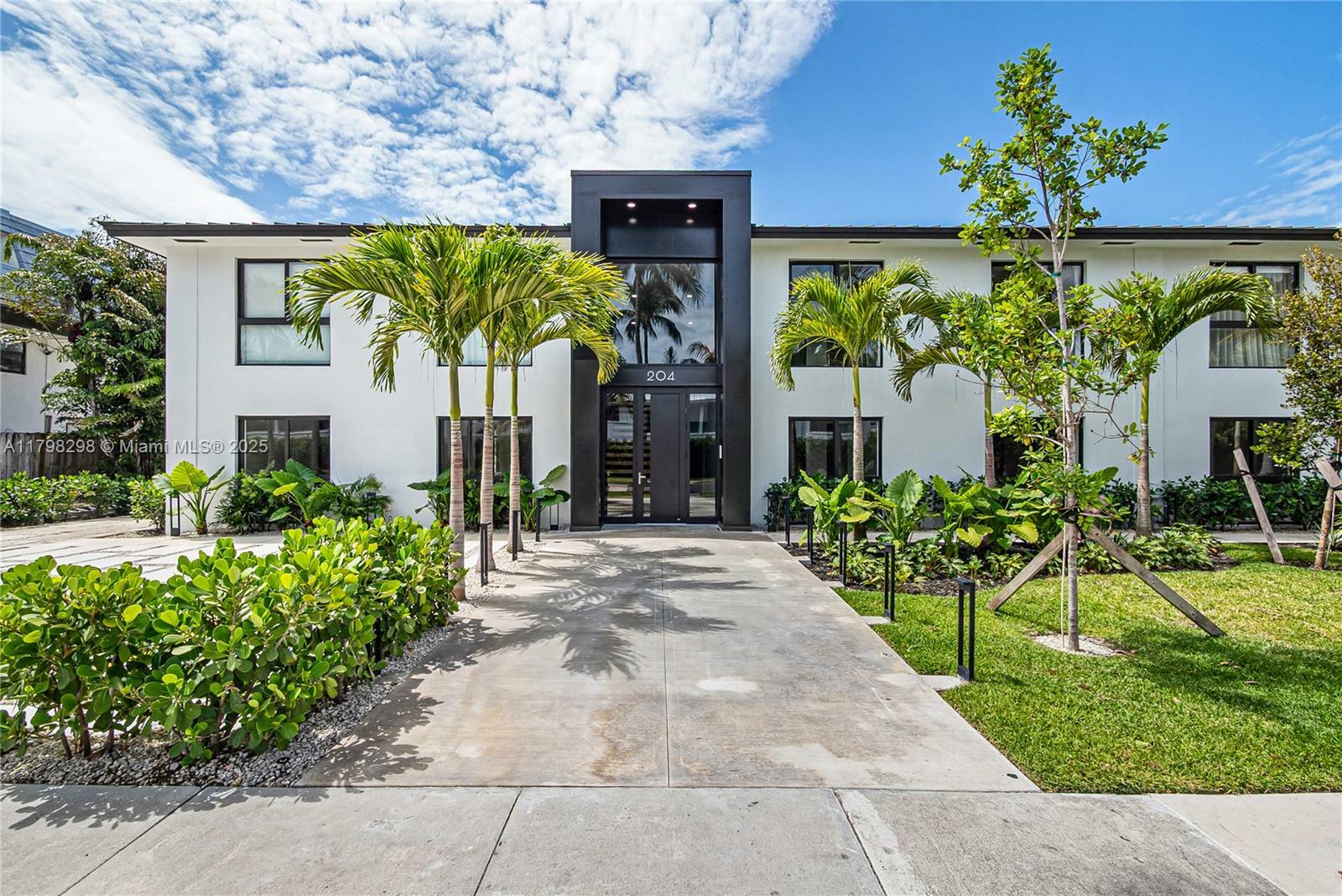 204 Sunrise Dr 204D  Key Biscayne FL 33149 photo