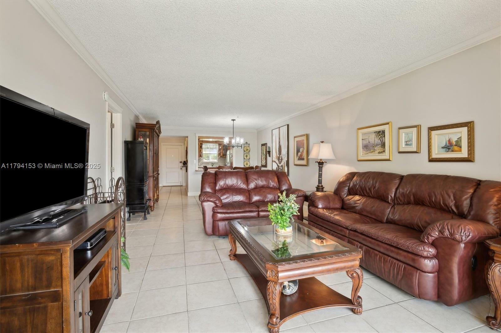 Property Photo: 6020 NW 44th St 309 FL 33319