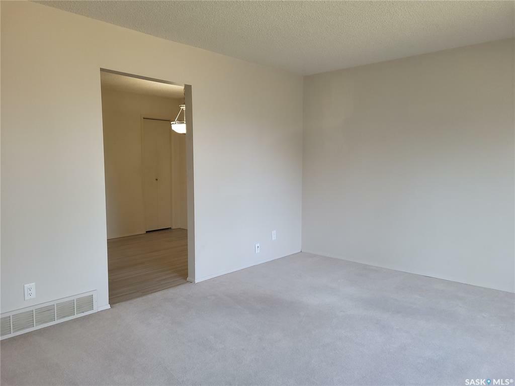 Property Photo: 3928 Diefenbaker Drive SK S7L 6C6