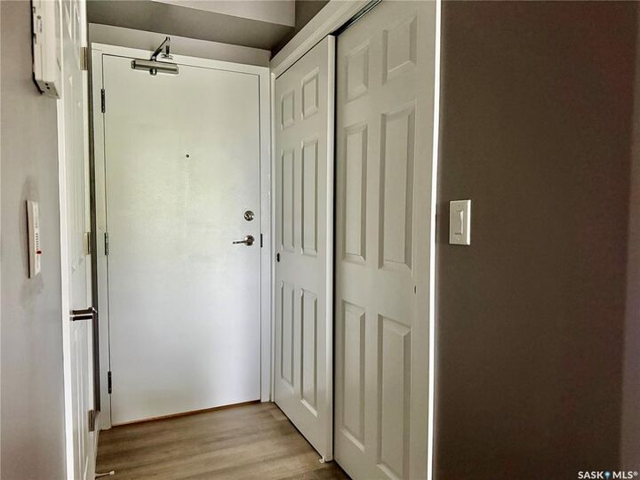 Property Photo:  607 10th Street 402  SK S0K 2A0 