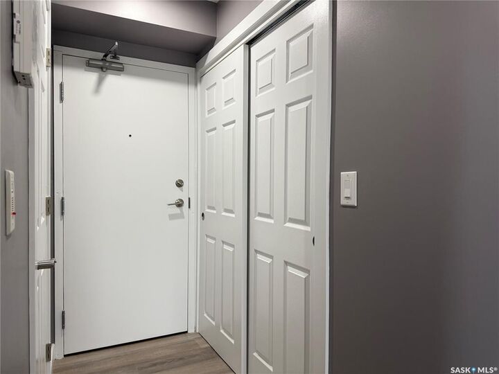 Property Photo: 607 10th Street 402 SK S0K 2A0
