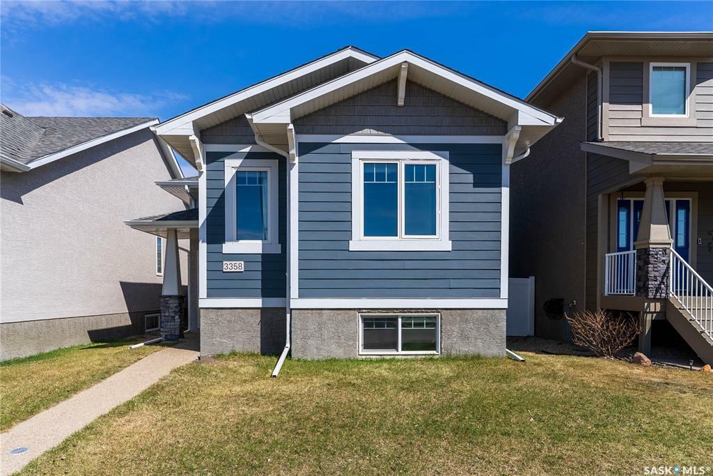Photo de la propriété: 3358 Elgaard Drive SK S4X 0J9