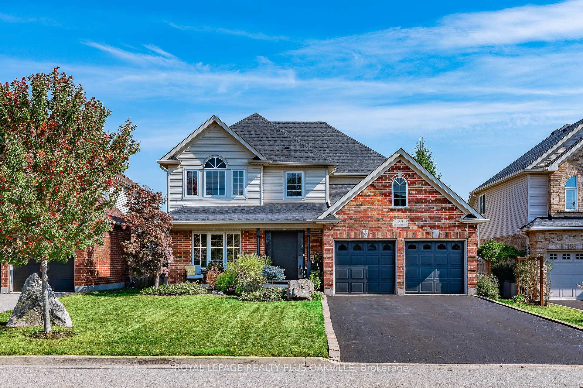 23 Dawkins Crescent  Halton Hills ON L7J 2Z4 photo