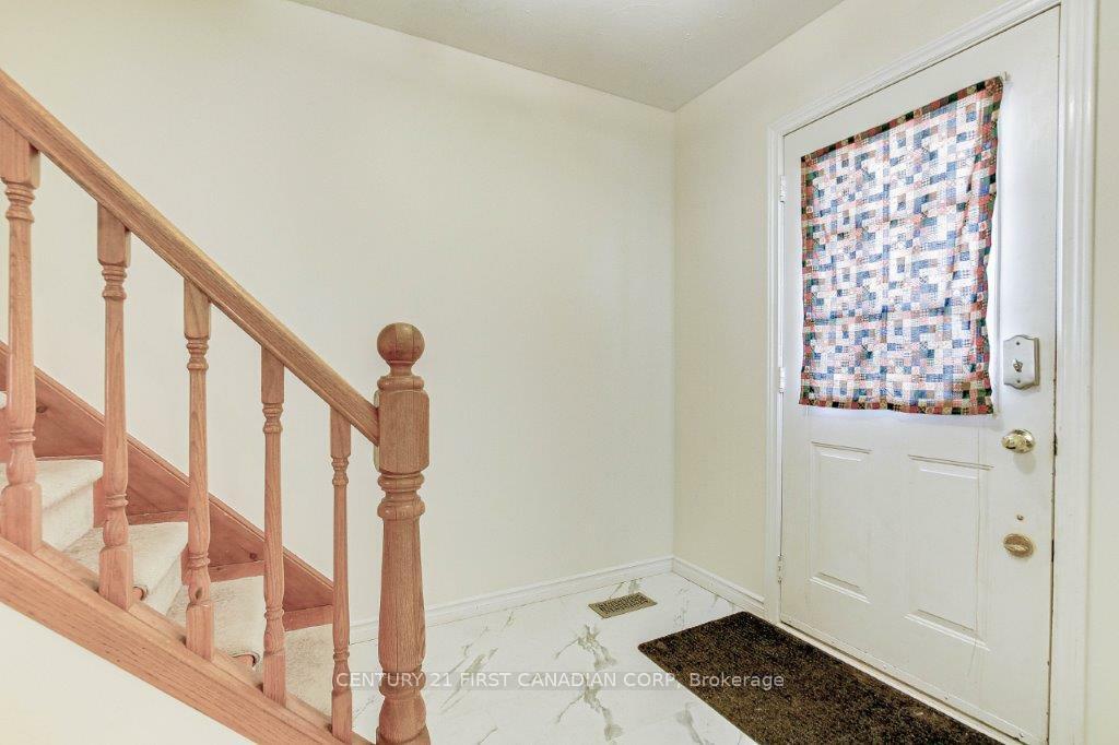 Property Photo: 28 Naskapi Street ON N4T 1H1