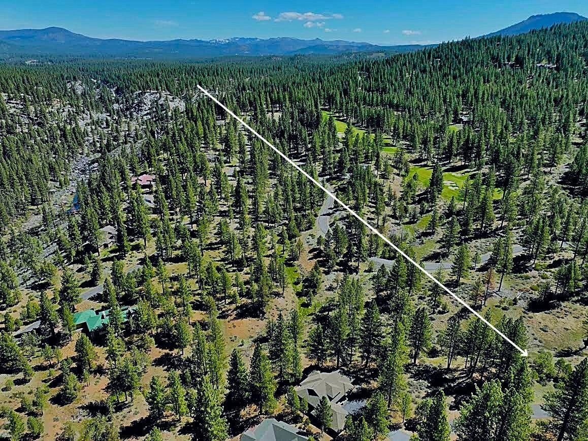 Property Photo: 450 Emerald Point CA 96122