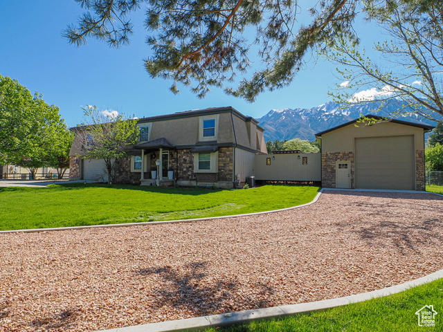 Property Photo: 10971 S Cindy Cir UT 84092