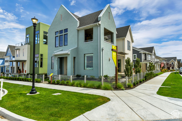 Property Photo: 6721 W Lake Ave 121 UT 84009