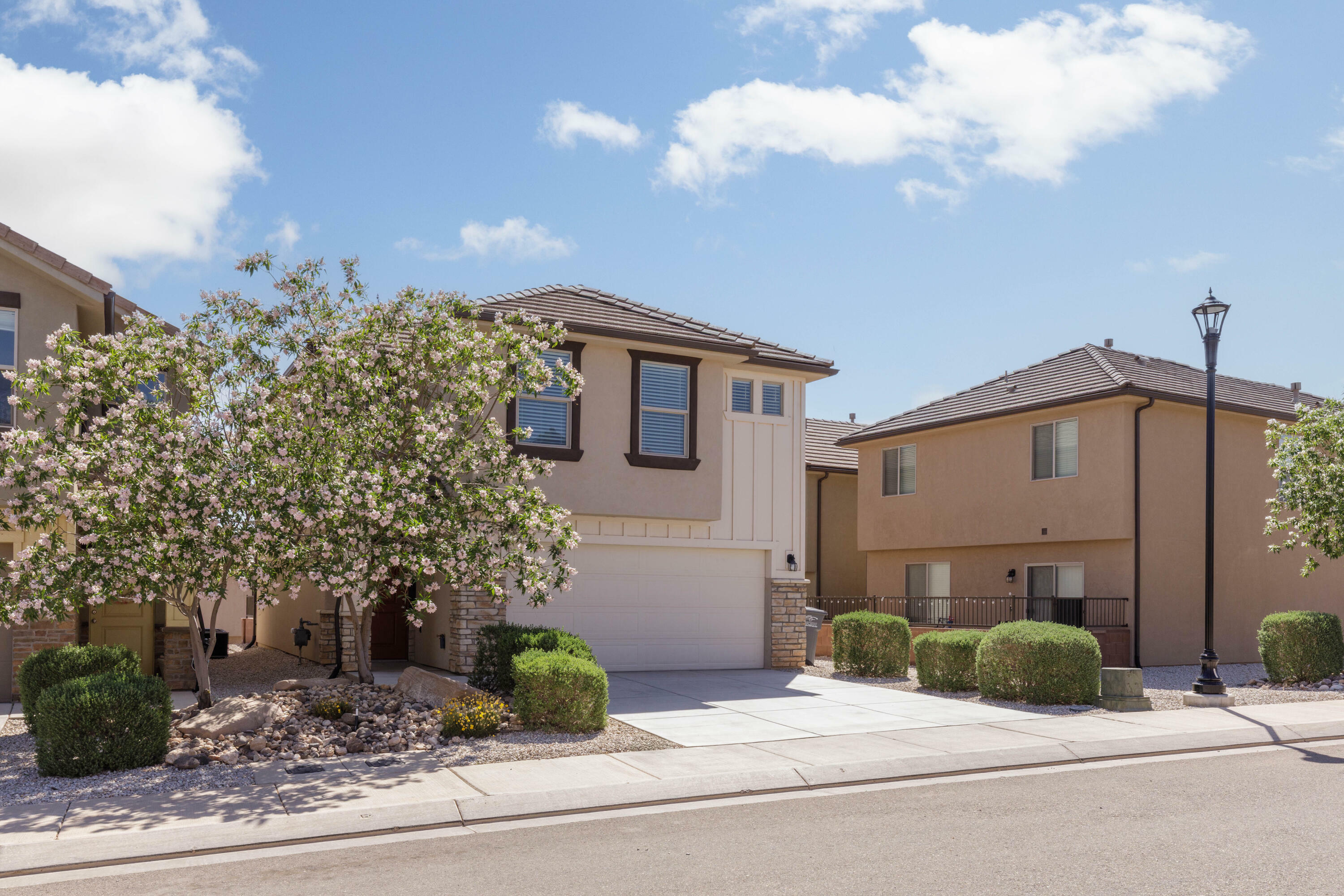 Property Photo: 5817 S Challenger Way UT 84790