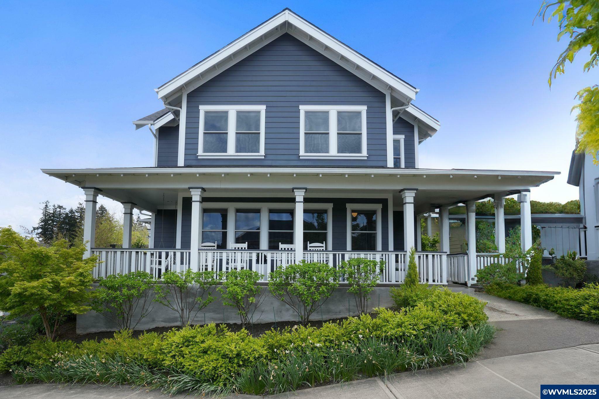Property Photo: 4030 Cheshire Ln SE OR 97302