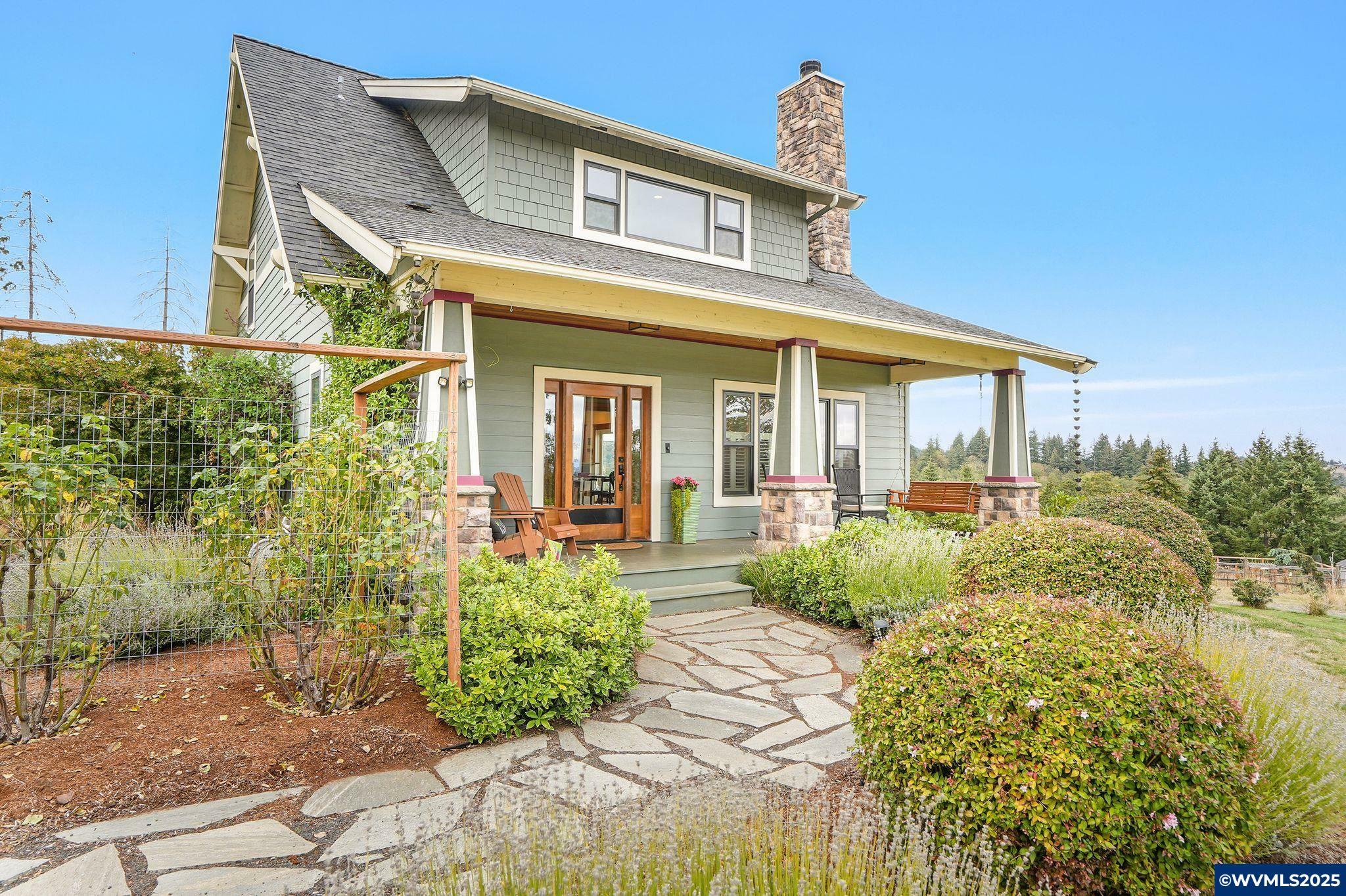 Property Photo: 13445 Cougar View Ln SE OR 97392