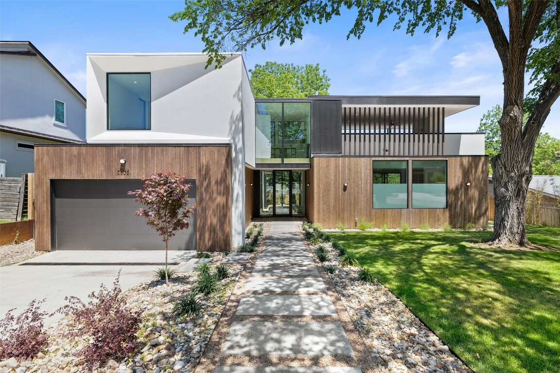 2502 Barhill Drive  Austin TX 78704 photo
