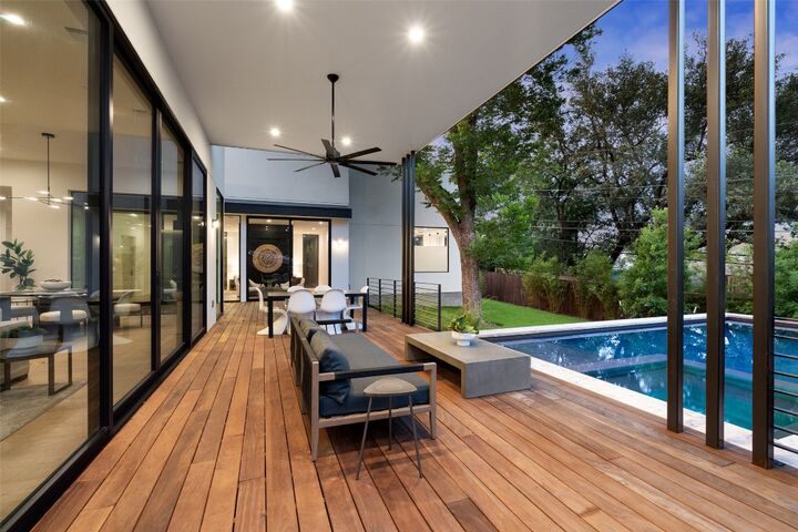 2502 Barhill Drive  Austin TX 78704 photo