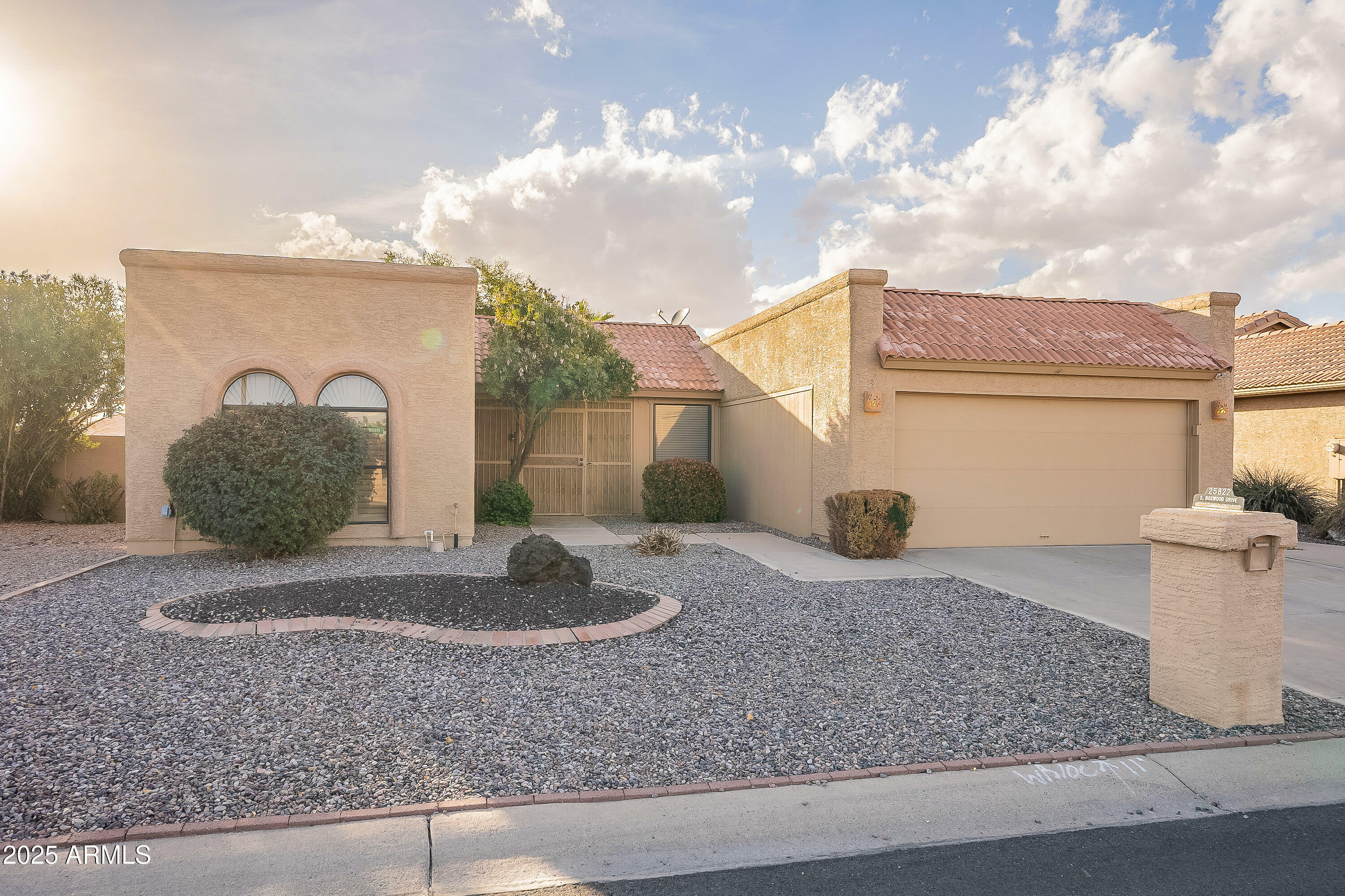 Property Photo: 25822 S Boxwood Drive AZ 85248