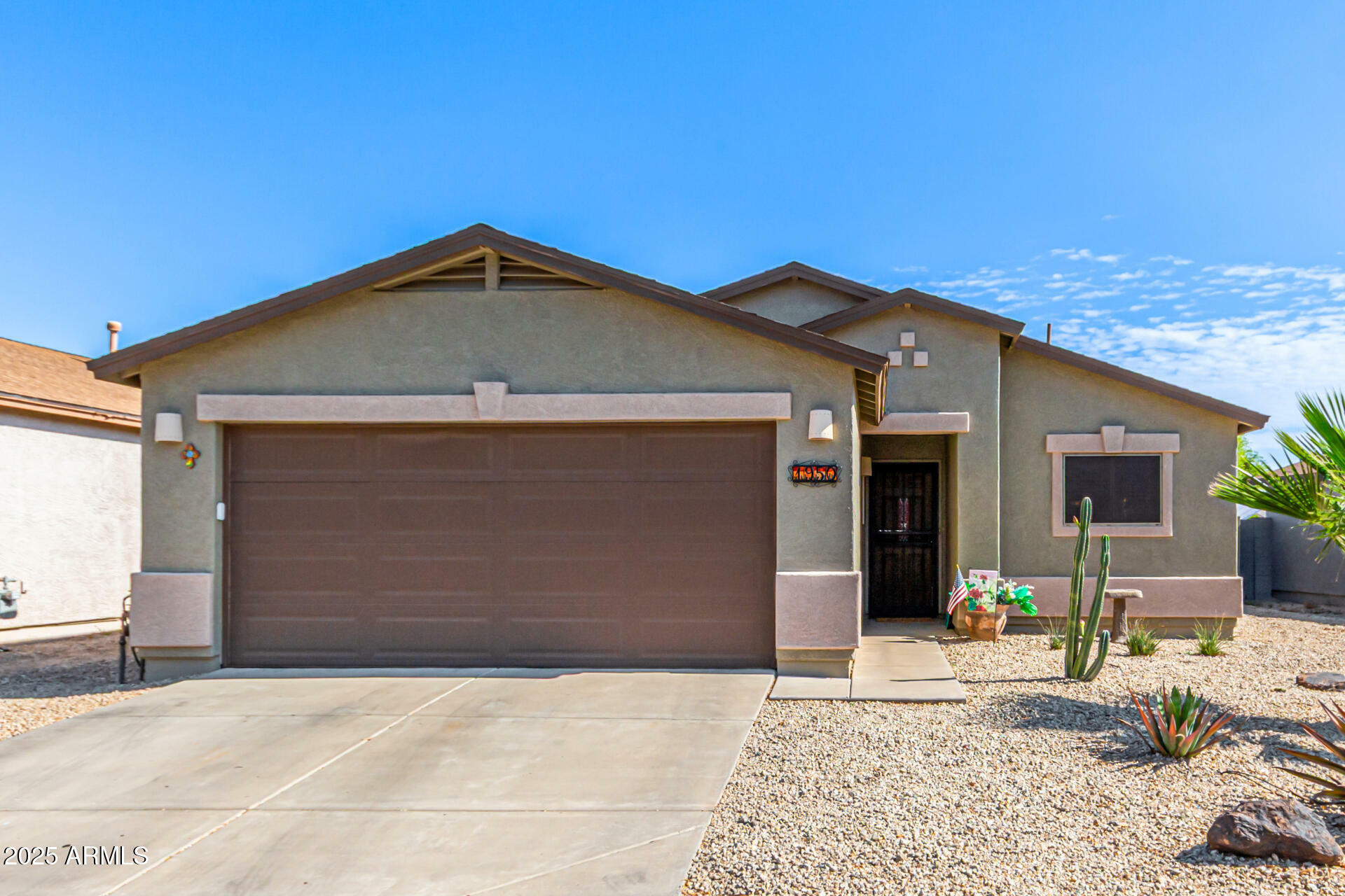 Property Photo: 1950 E Dust Devil Drive AZ 85143
