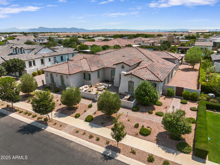 Property Photo: 25053 S 198th Place AZ 85142