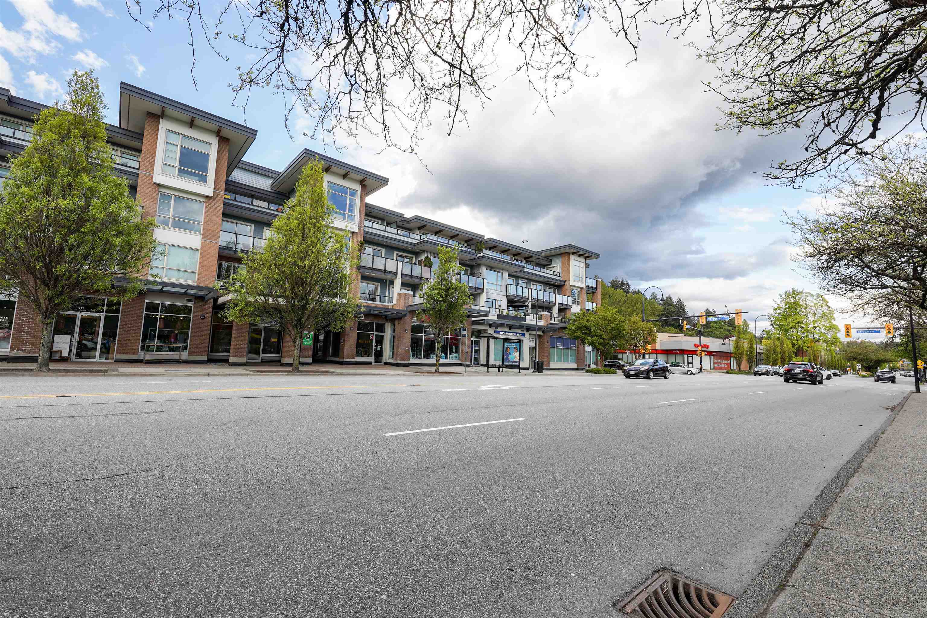 Property Photo: 1330 Marine Drive 321 BC V7P 1T4