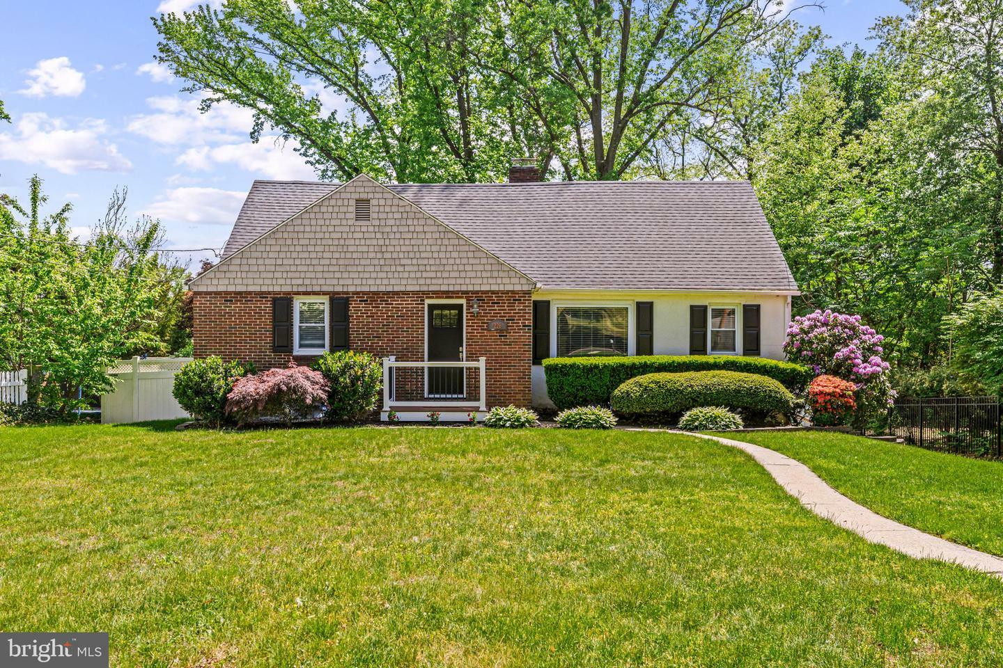 Property Photo: 226 Hutchinson Avenue NJ 08033