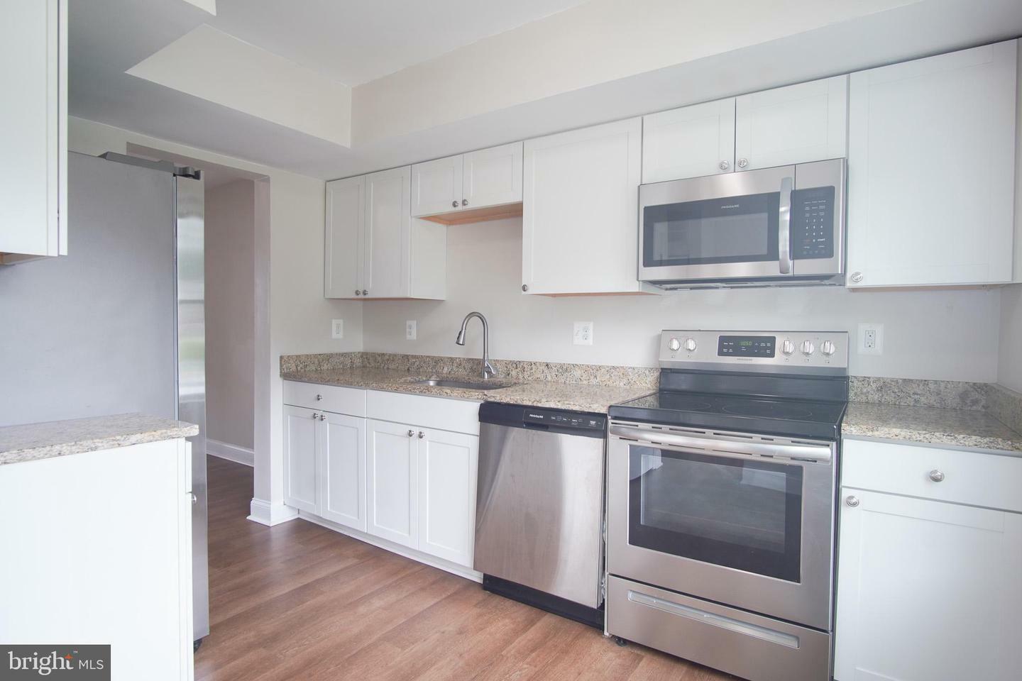 Property Photo: 2909 Briarwood Lane VA 22408