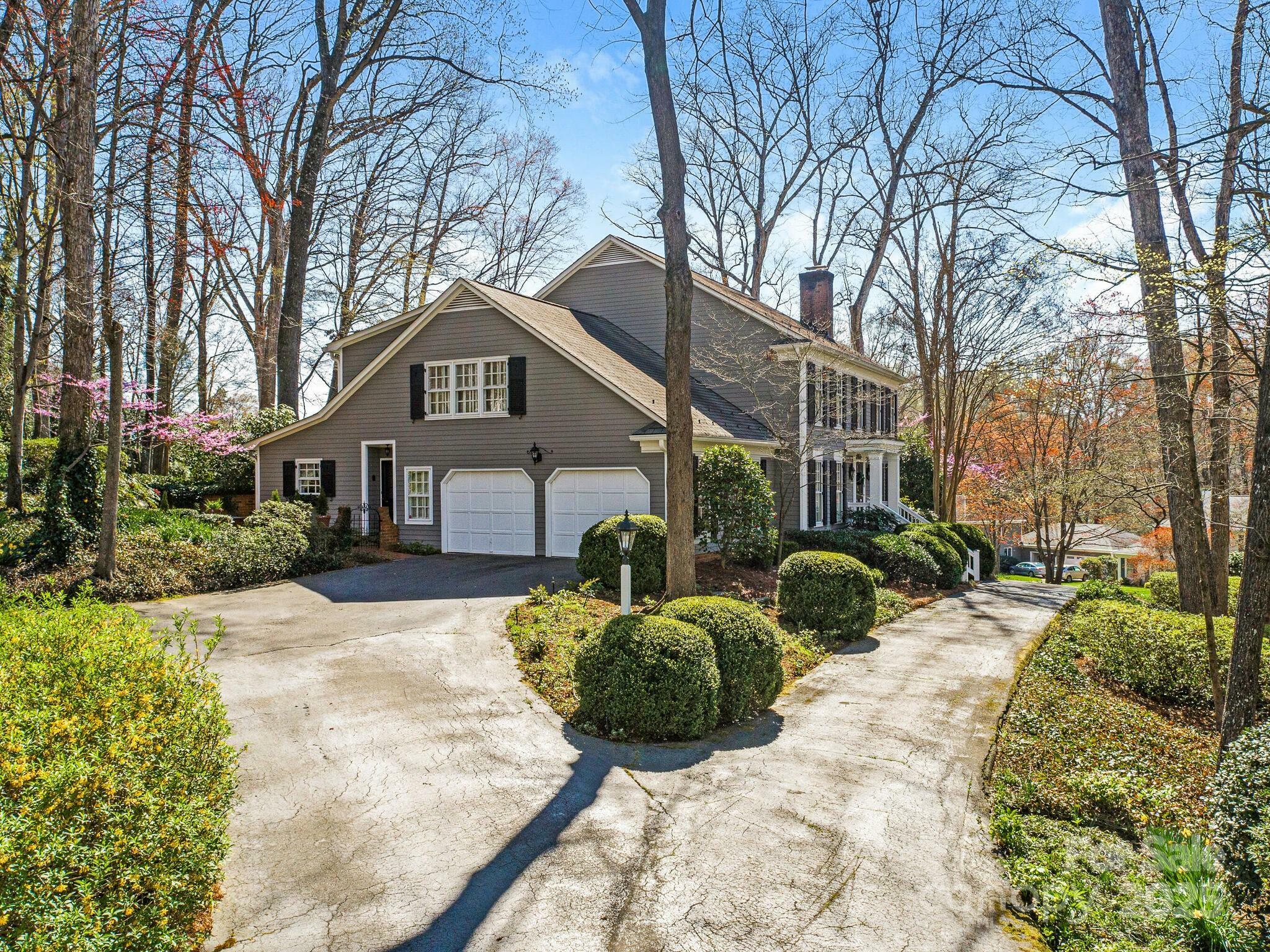 Property Photo: 3040 Valencia Terrace NC 28211