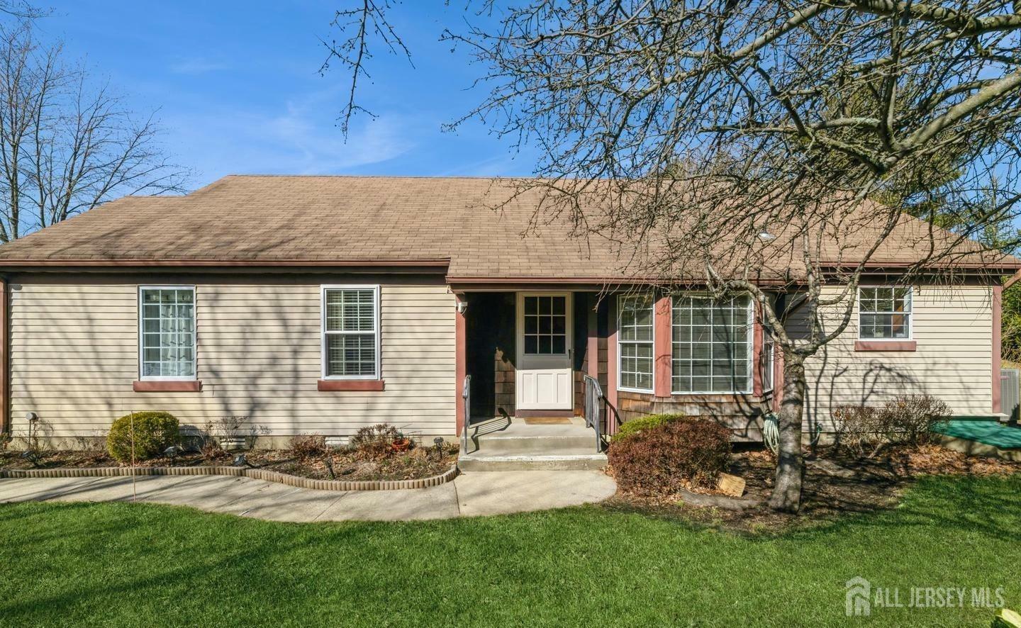 153-A Concordia Circle  Middlesex NJ 08831 photo