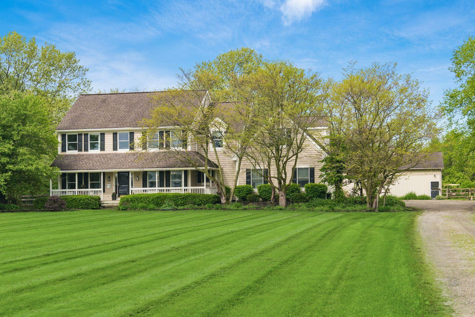 Property Photo: 5301 Cosgray Road OH 43016