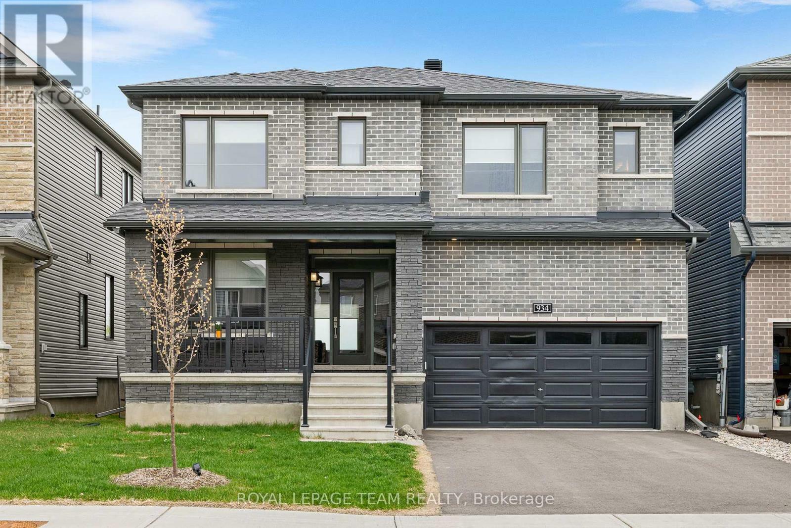 934 Lakeridge Drive  Ottawa ON K4A 5N8 photo