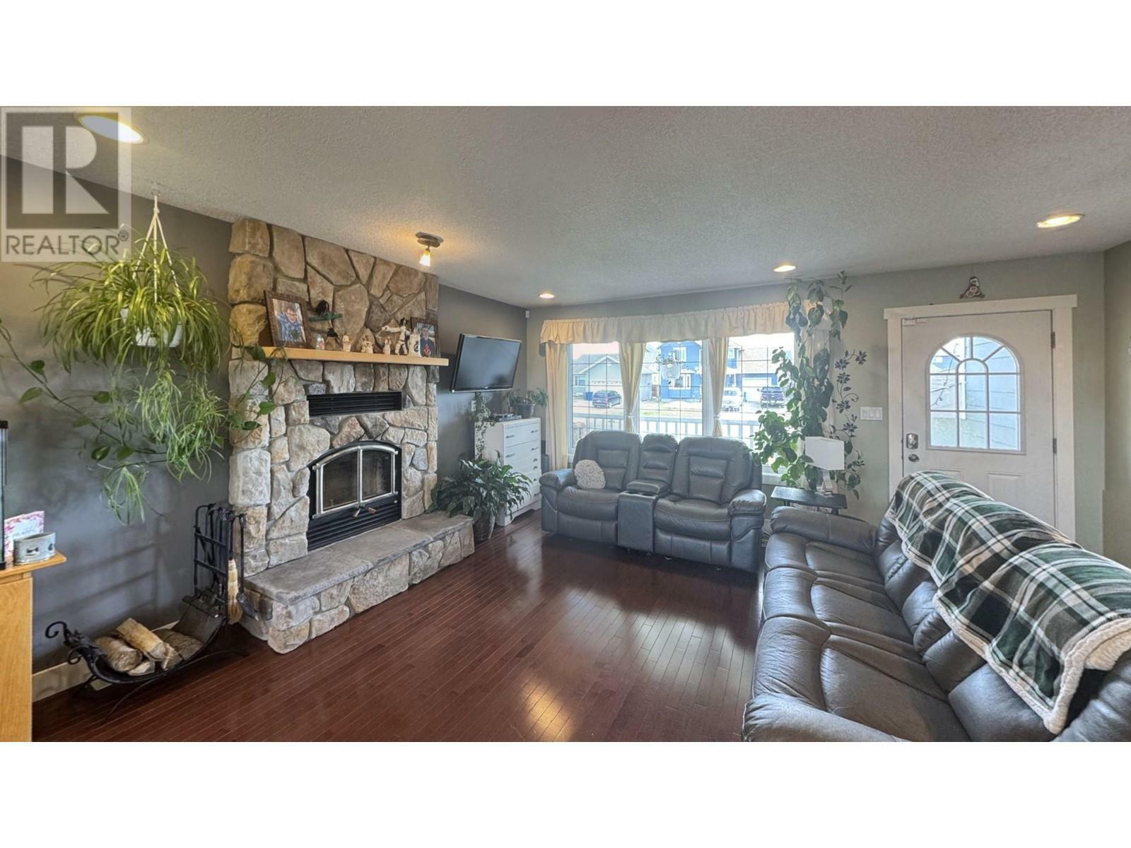 Property Photo: 8720 114 Avenue BC V1J 0C3