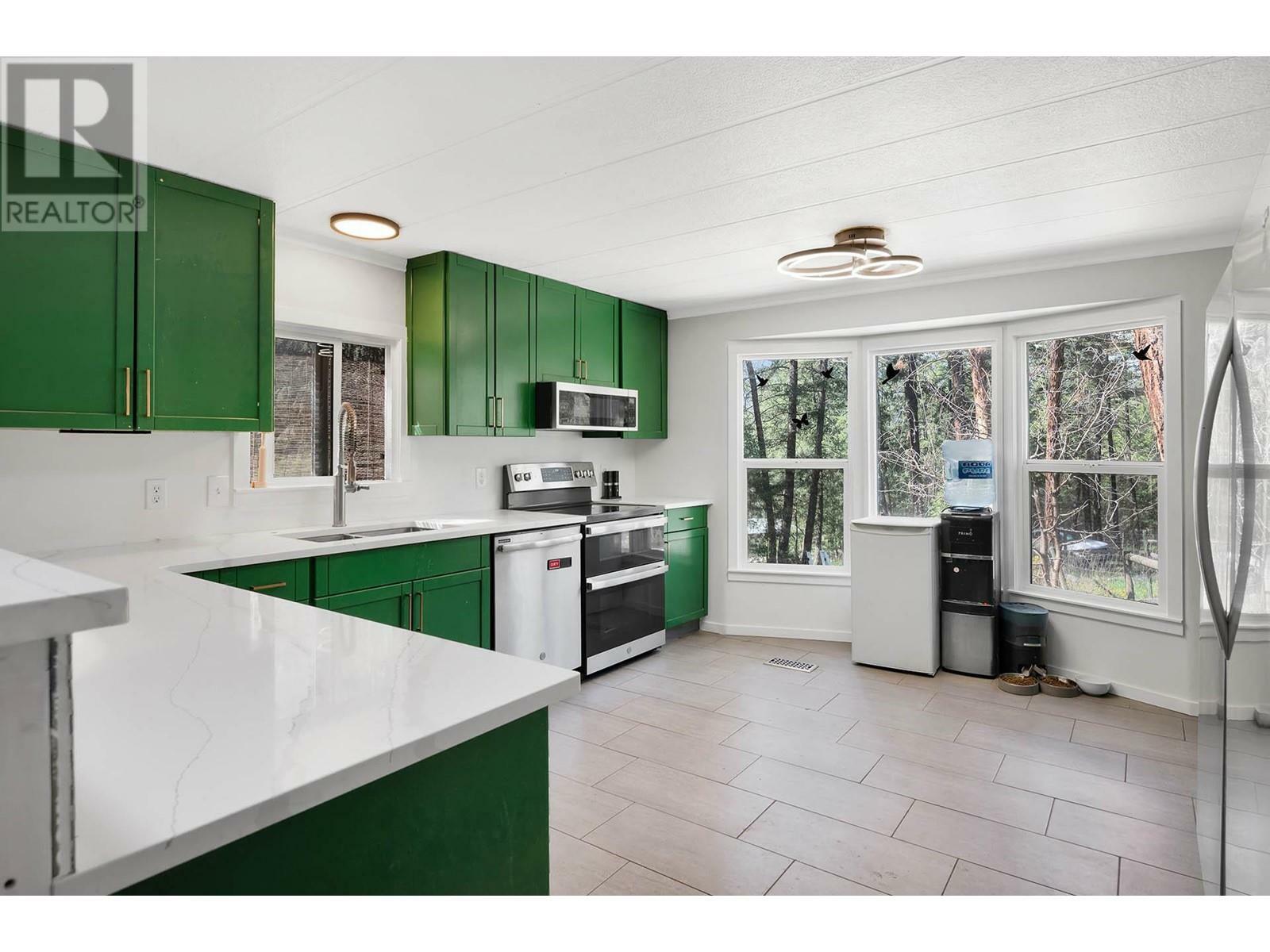 Property Photo: 392 Walterdale Road BC V2C 6H1