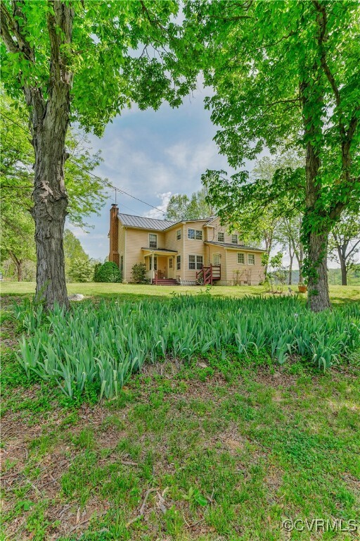 Property Photo: 5722 James River/Oakville Rd VA 24553