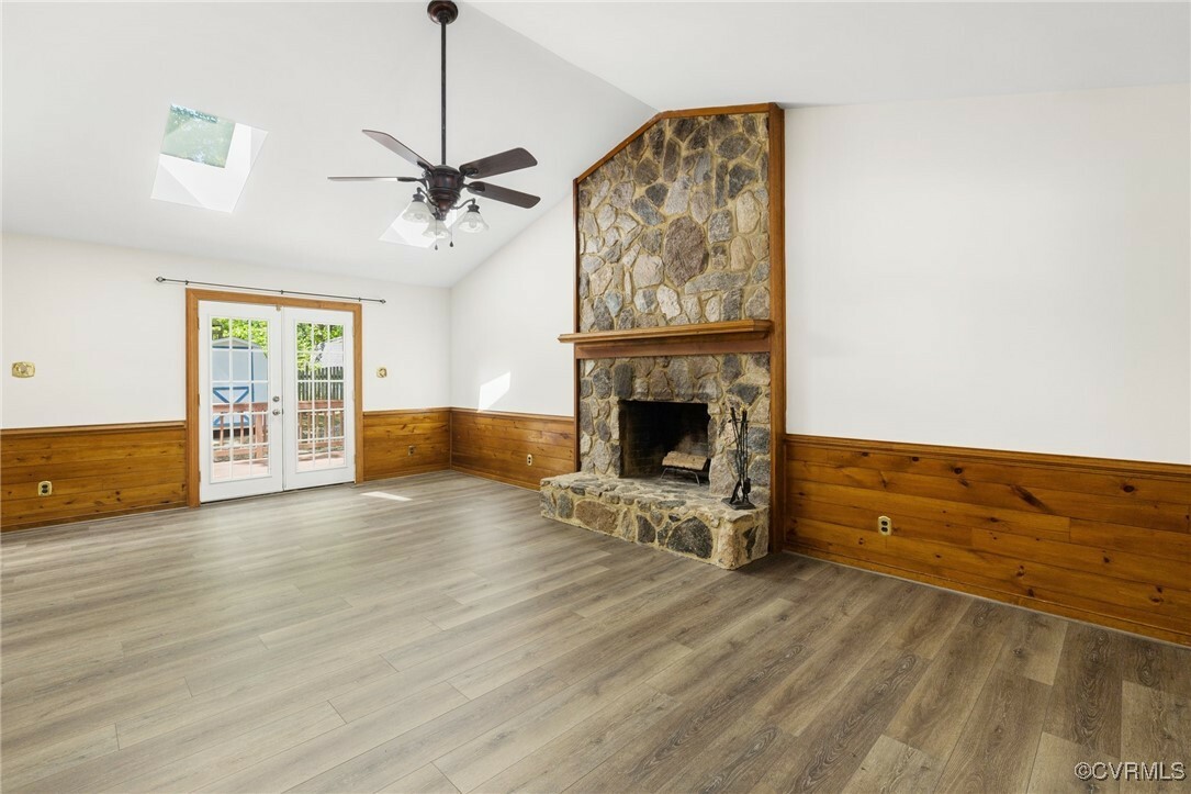 Property Photo: 9606 Ladue Road VA 23237