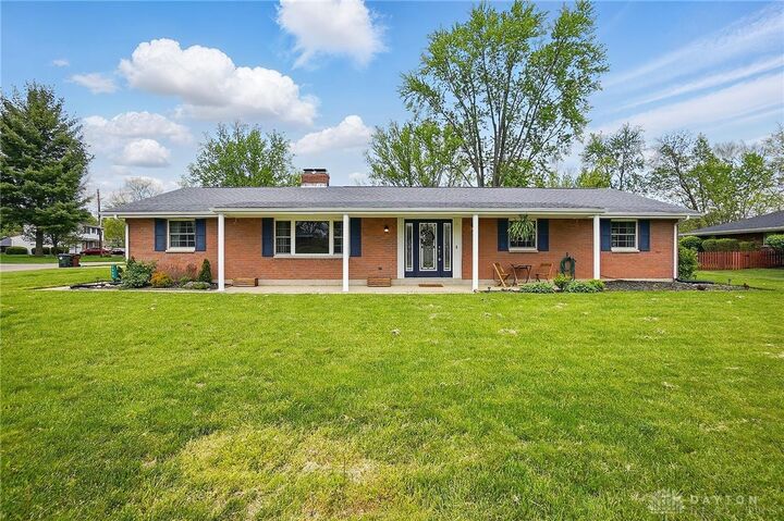 2555 Valdina Drive  Beavercreek OH 45434 photo