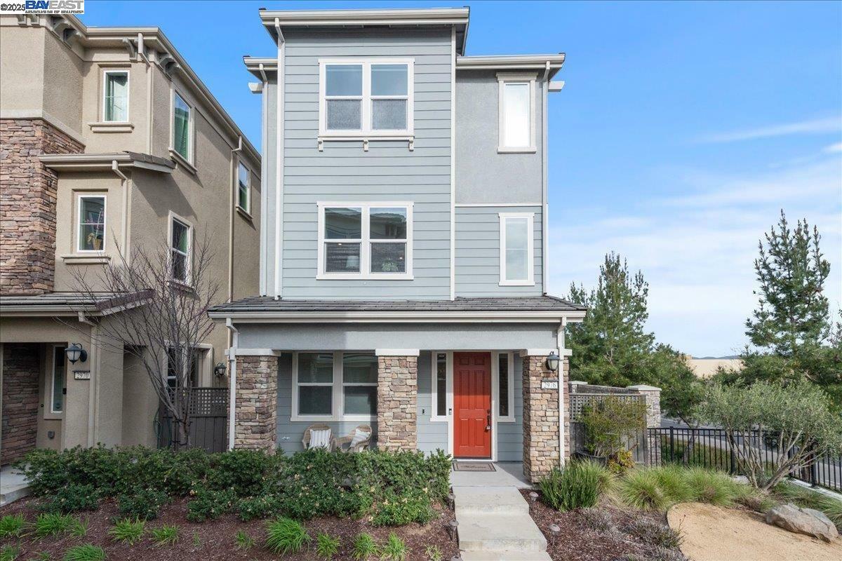 Property Photo: 2976 Stringham Way CA 94568