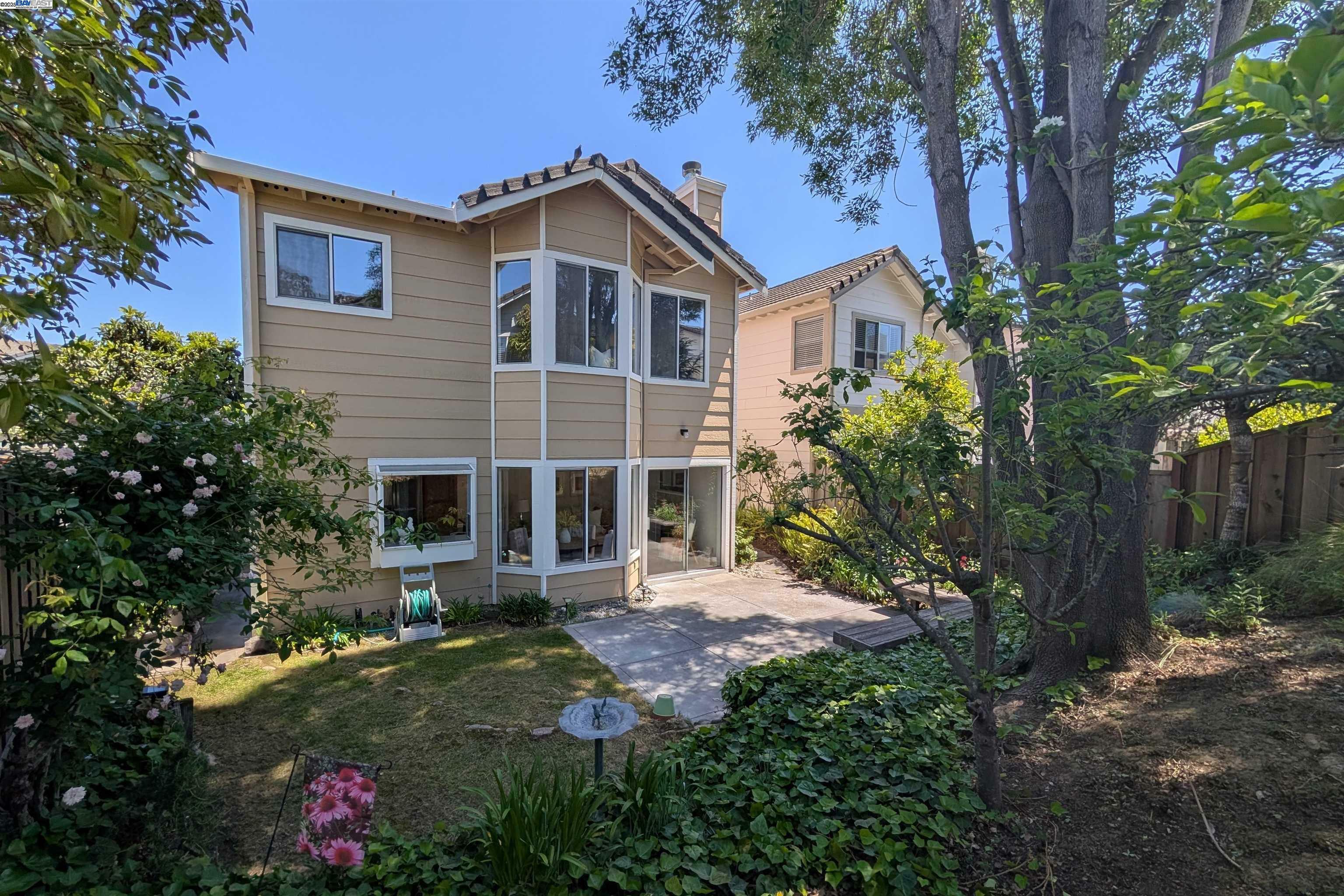 Property Photo: 18789 Sydney Cir CA 94546