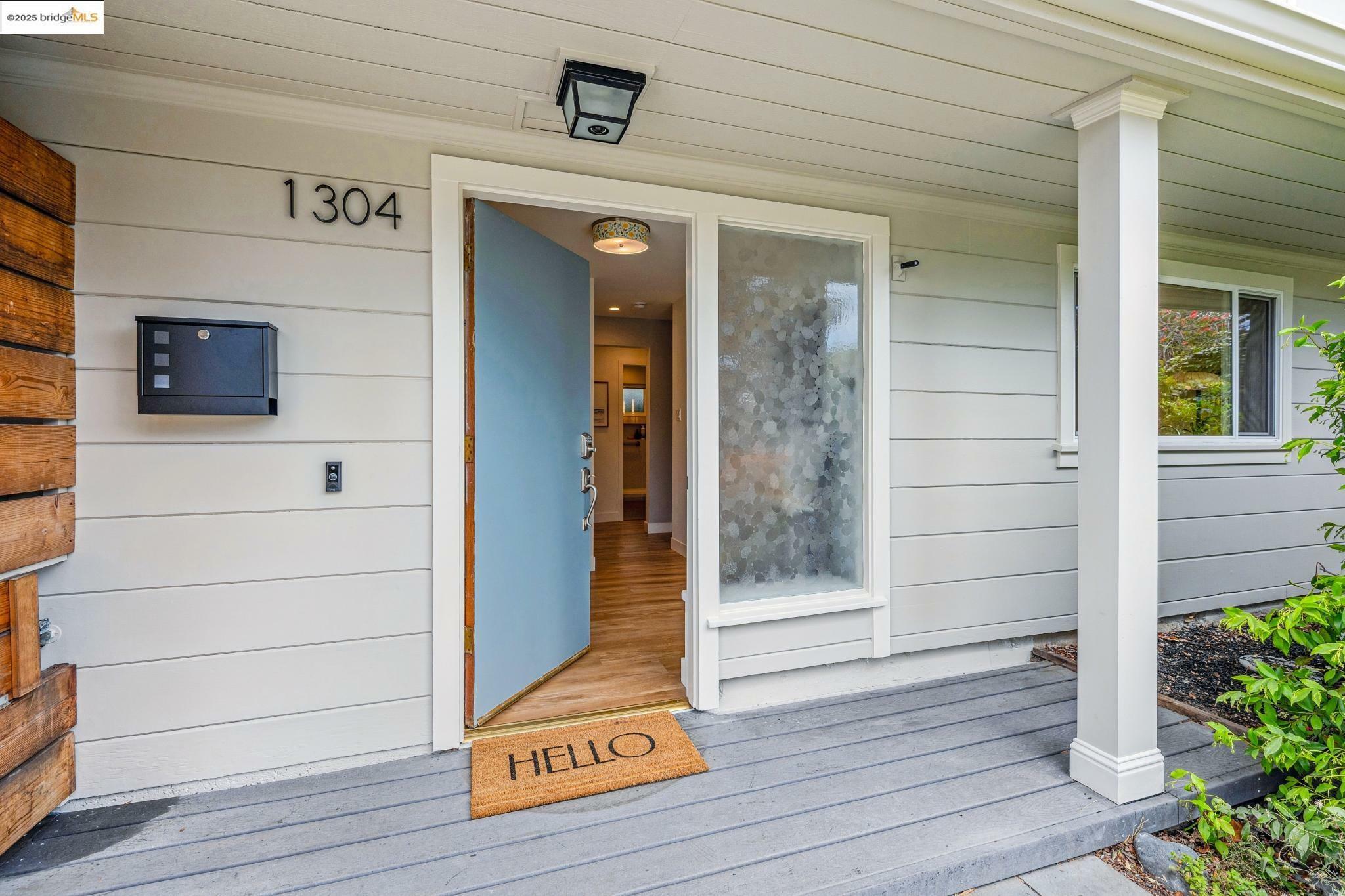 Property Photo: 1304 Noble Ct CA 94530