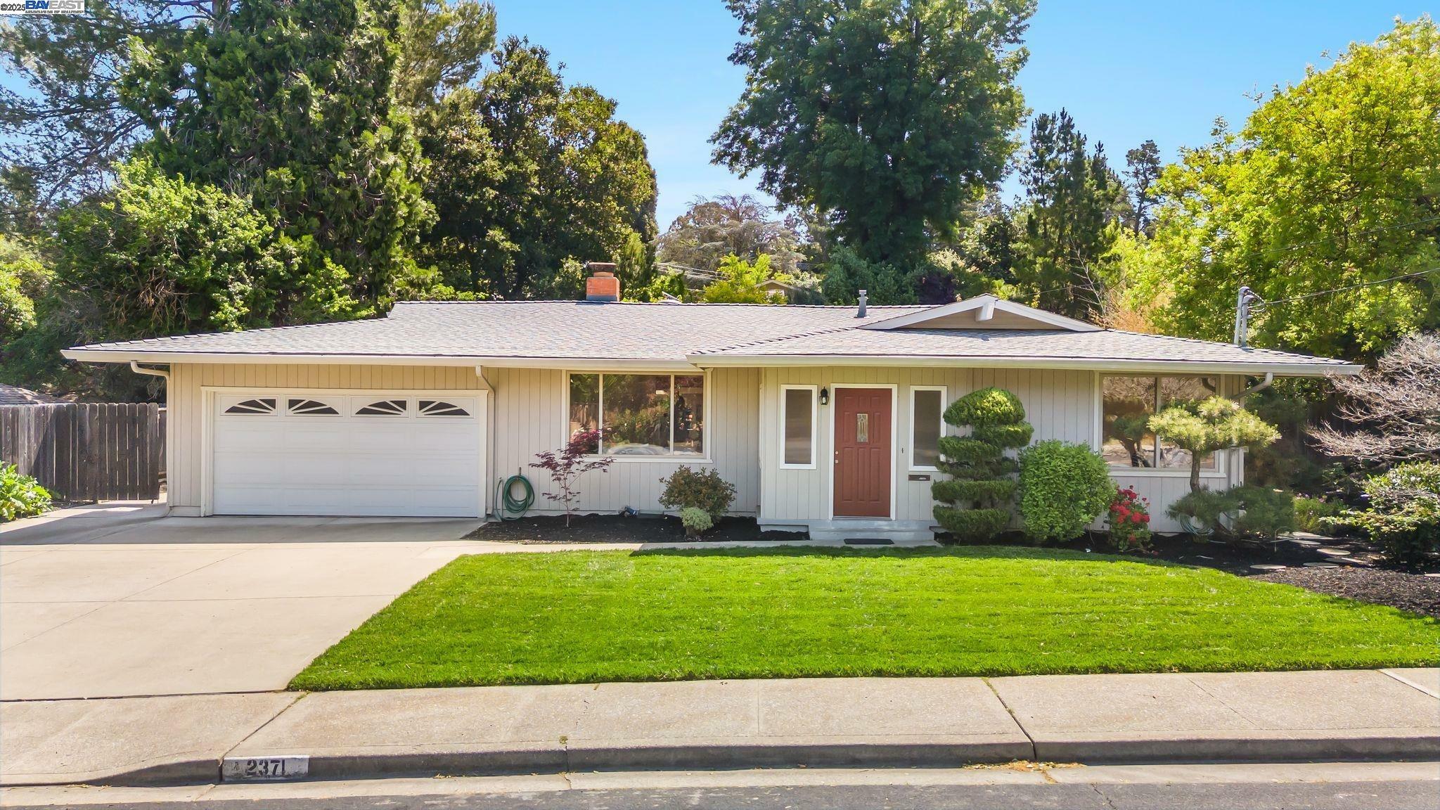 2371 Mallard Dr  Walnut Creek CA 94597 photo