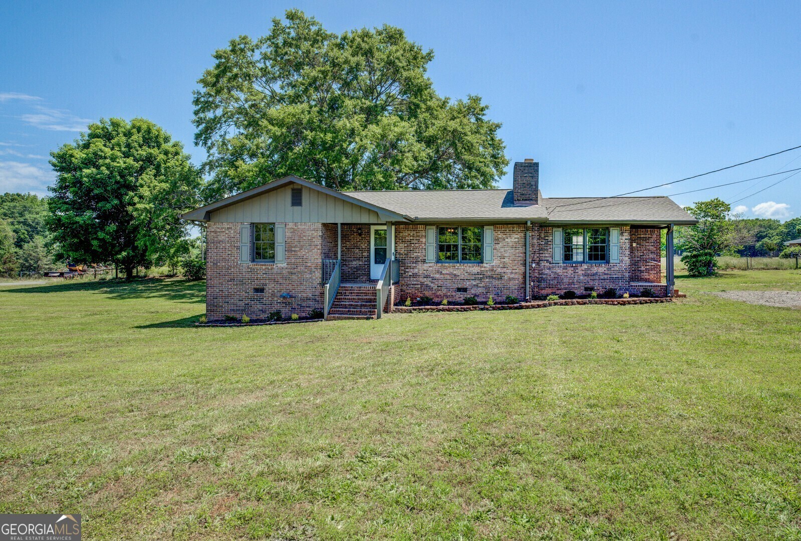 Property Photo: 14721 Highway 36 GA 30014