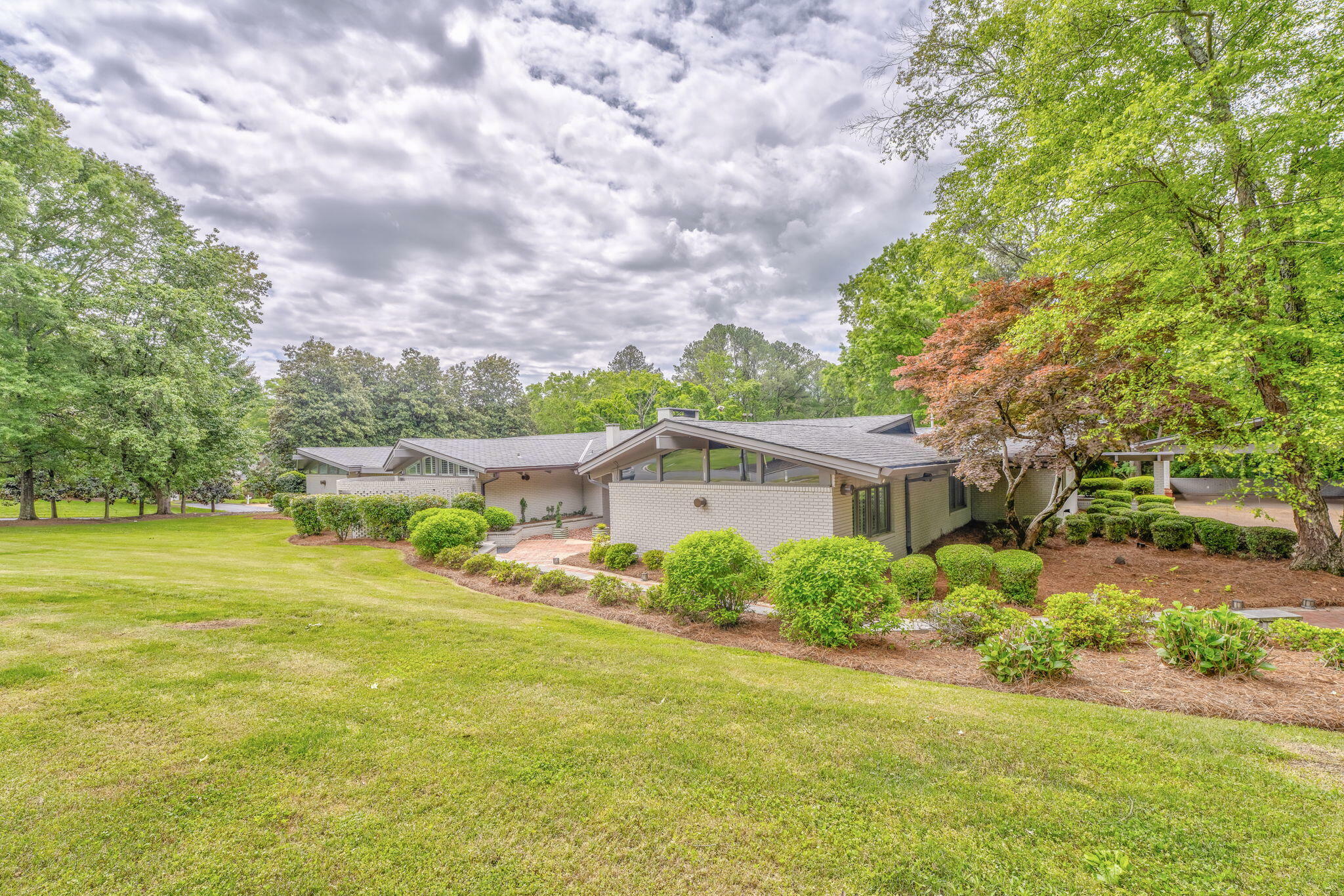 Property Photo: 1301 W Morton Drive GA 30720