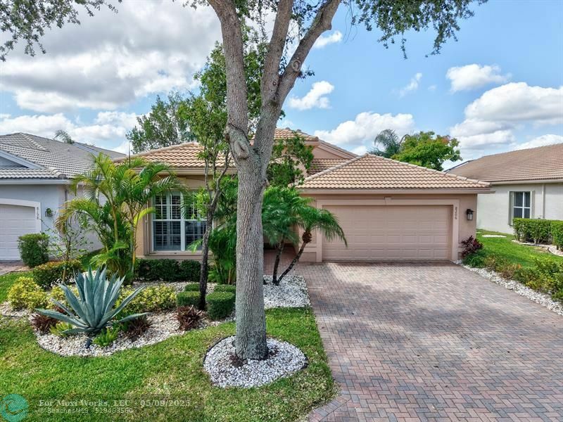 Property Photo: 8206 Azure Coast Blvd FL 33467