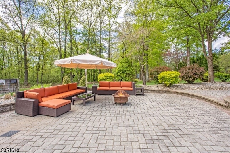 Property Photo: 72 Kim Ln NJ 07853