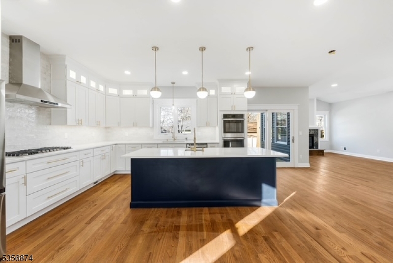 Property Photo: 831 W Inman Ave NJ 07065