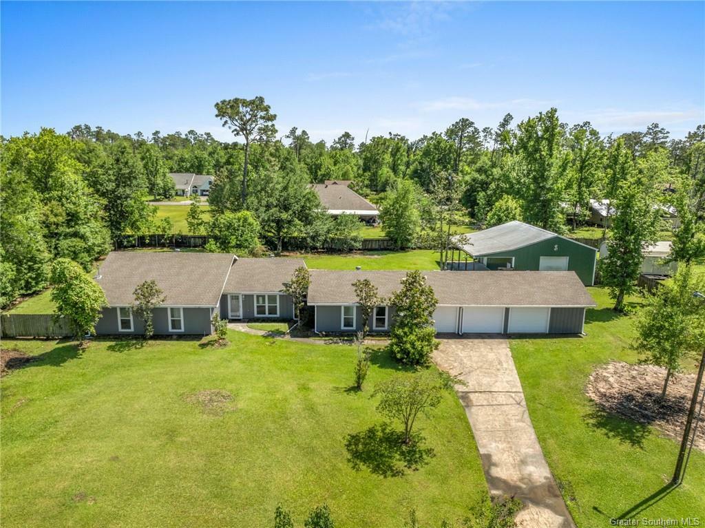 Property Photo: 441 Rolling Hill Drive LA 70611