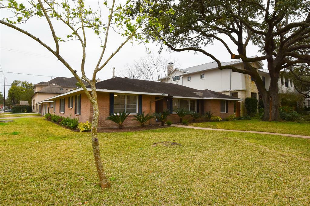 Property Photo: 4901 Valerie Street TX 77401