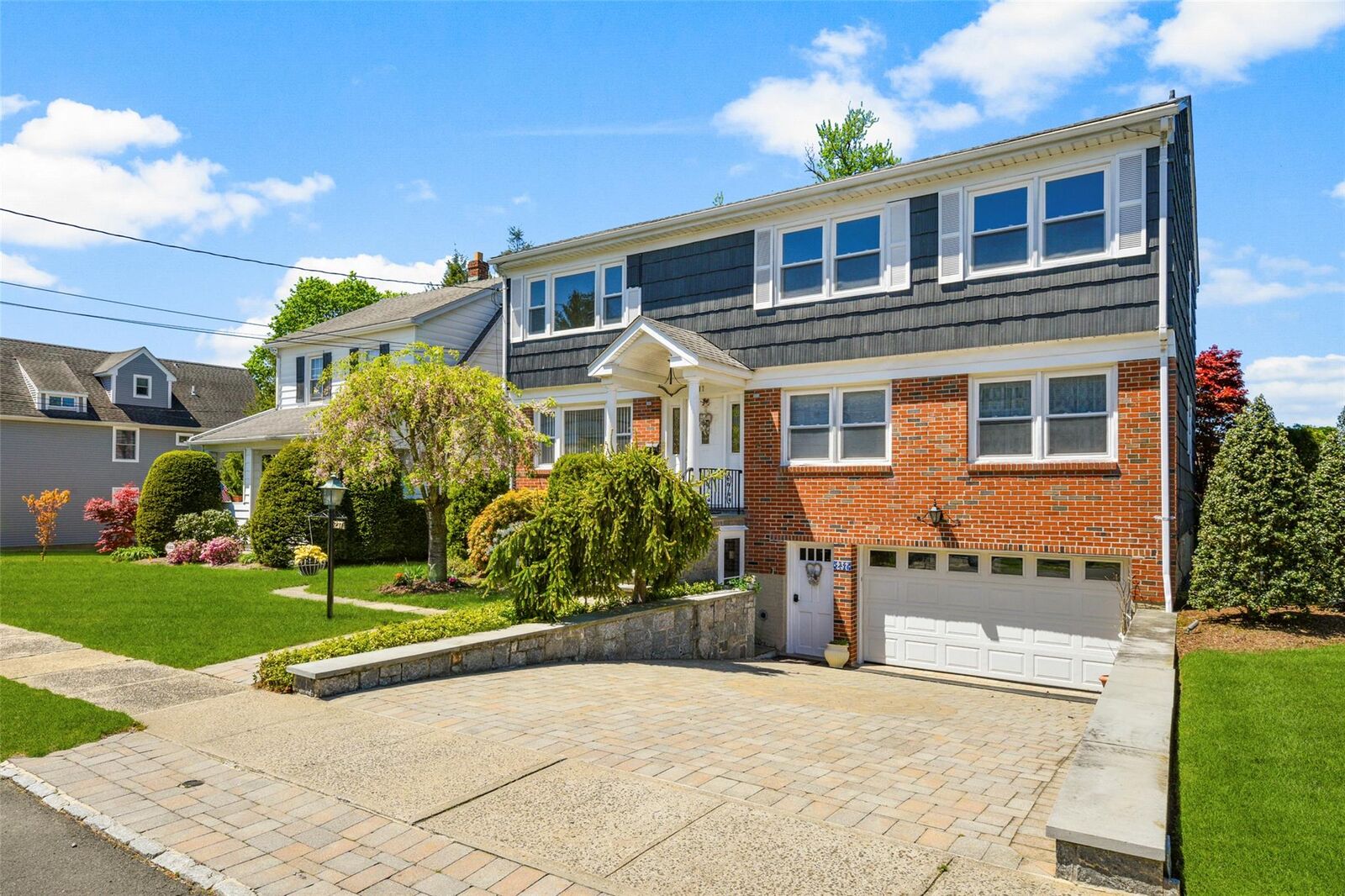 Property Photo:  237 Gainsborg Avenue E 2nd Floor  NY 10604 
