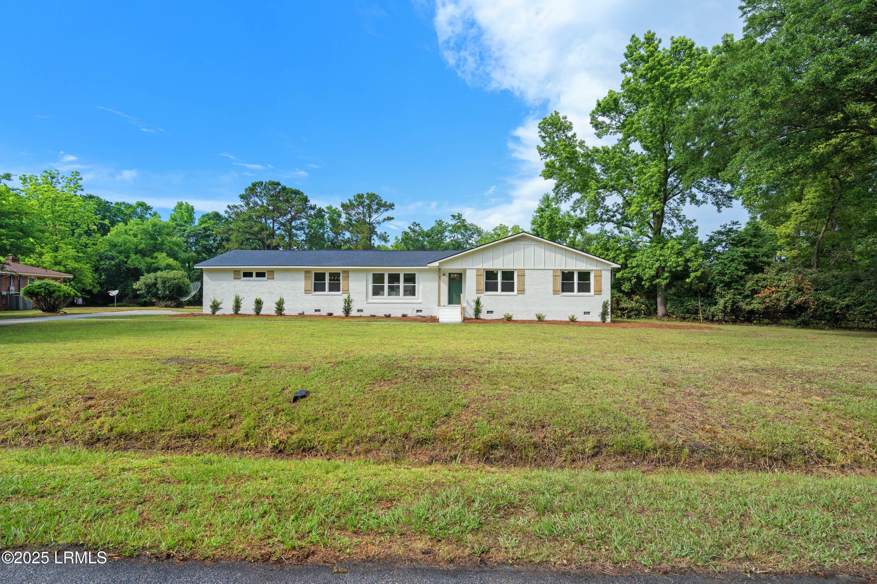 Property Photo: 7 Surf Drive SC 29907