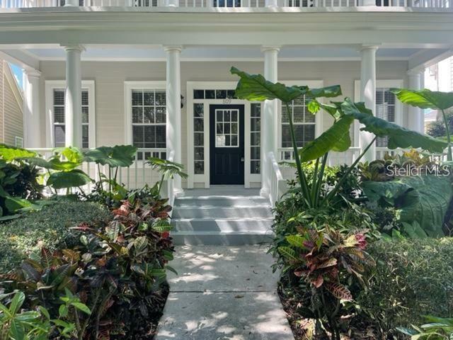 Property Photo: 809 Veranda Place FL 34747
