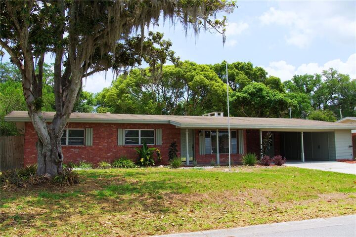 5801 Poinciana Avenue  Lakeland FL 33809 photo