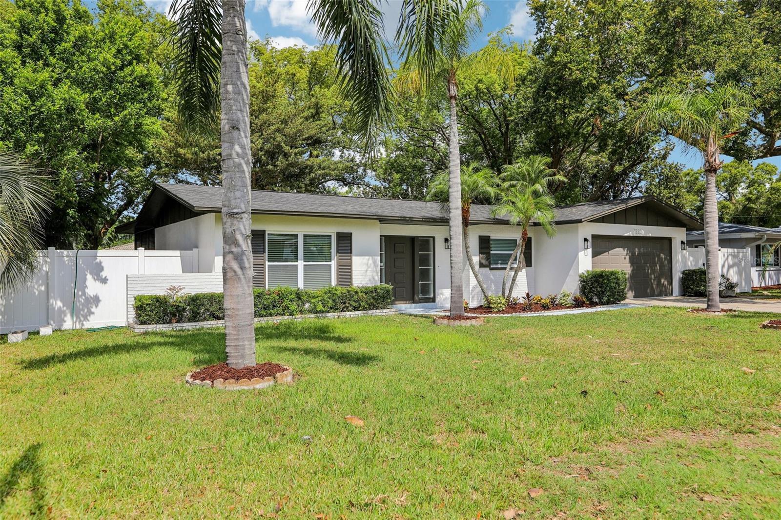Property Photo: 1332 Marjohn Avenue FL 33756
